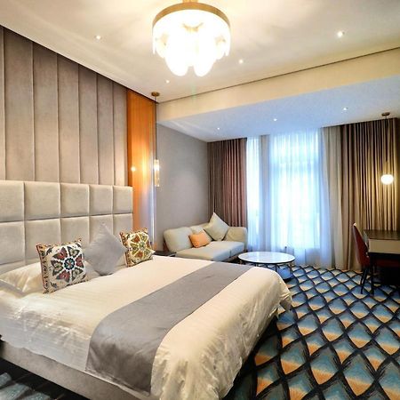 The Rumi Hotel & Residences Duschanbe Exterior foto